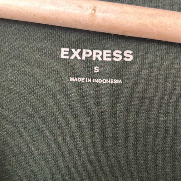 Express top - Picture 2 of 2